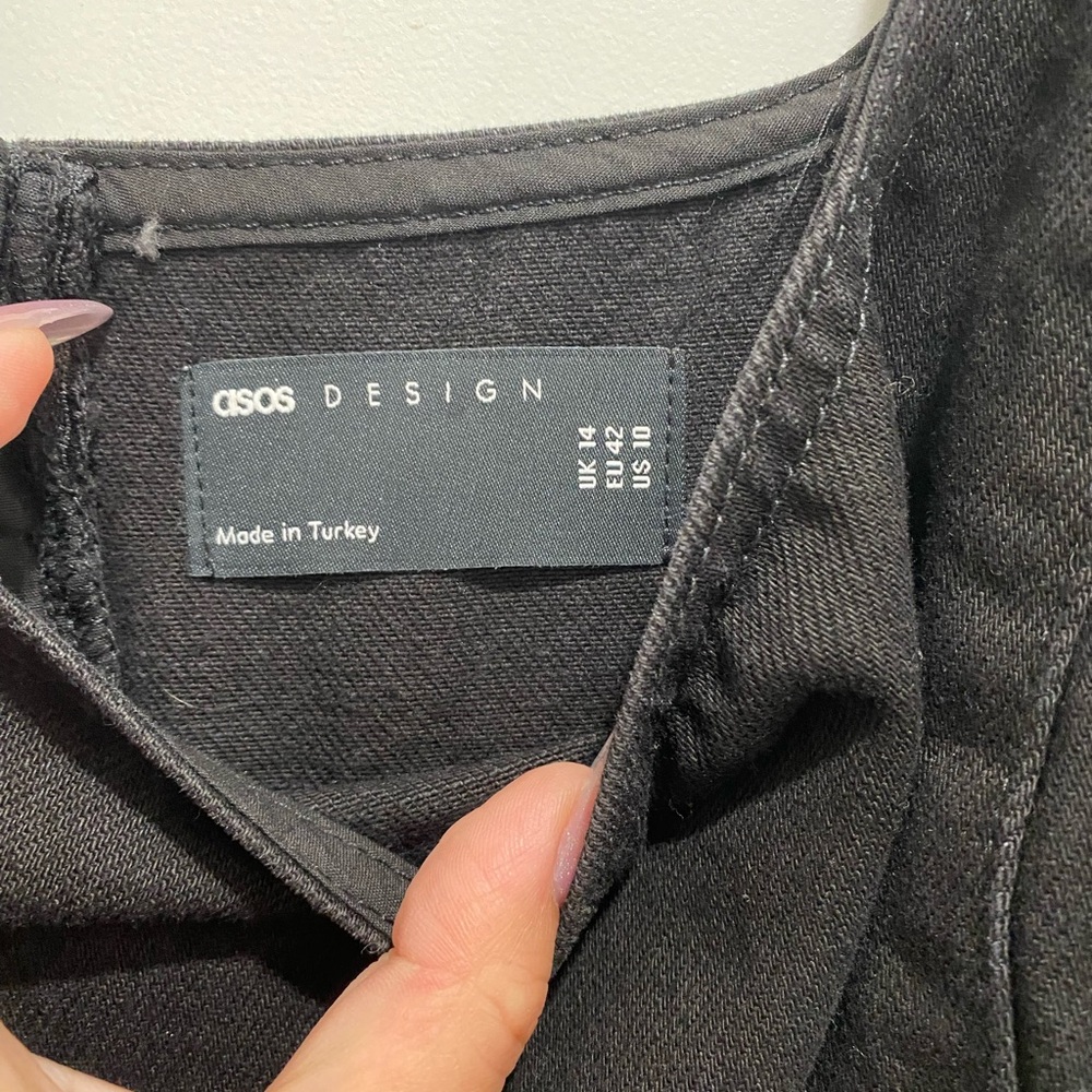 Black ASOS design denim jumpsuit - Picture 7 of 9